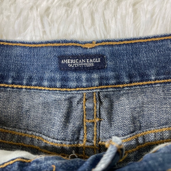 American Eagle y2k Denim Blue Jean Mini Skirt Size 10 Raw Hem Medium Wash - Picture 2 of 6